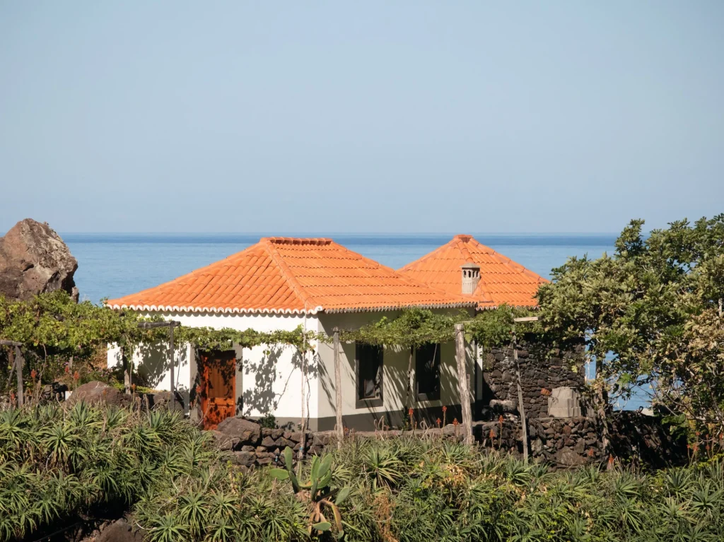 faja-dos-padres-alojamento-tia-marias-house-exterior-44