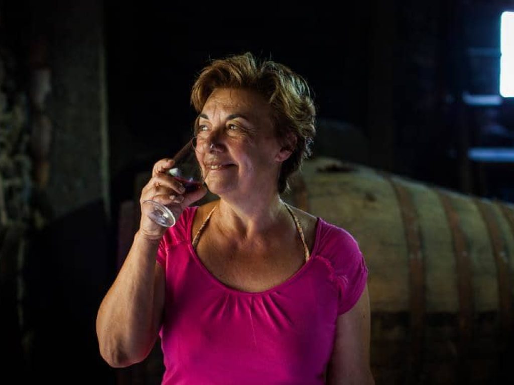 faja-dos-padres-farm-wine-production-drinking-wine