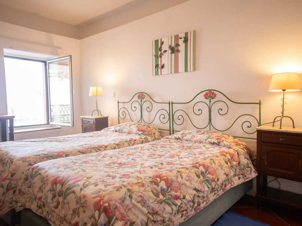 faja-dos-padres-stay-jose-soldado-house-room-02